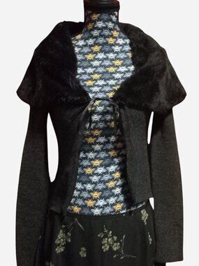 Grey and black Seduction fur collar cardigan